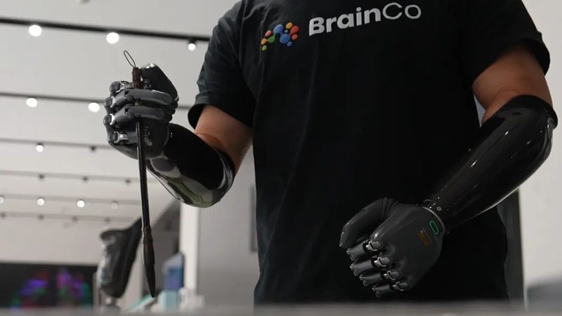 云服务器与物理机延迟对比：深入解析性能差异